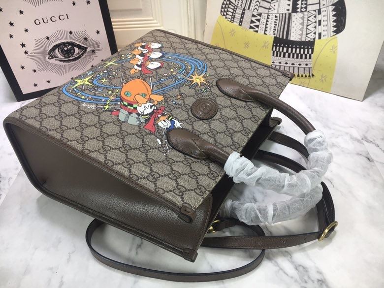 Gucci Shopping Bags